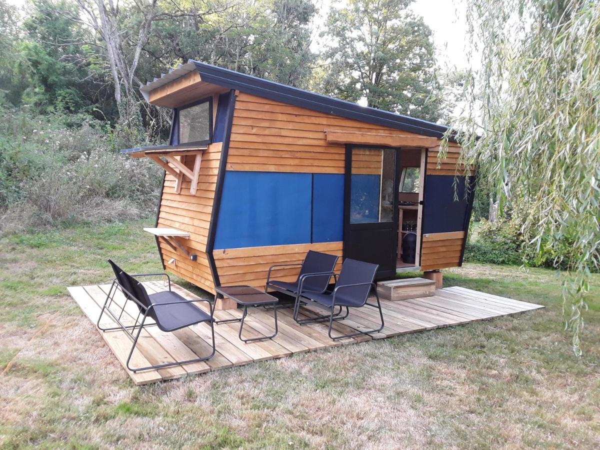 Вилла Domaine De Cavailla Marmont-Pachas Экстерьер фото
